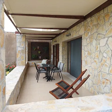 Perivoli Country & Retreat Hotel