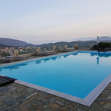 Perivoli Country & Retreat نافبليو